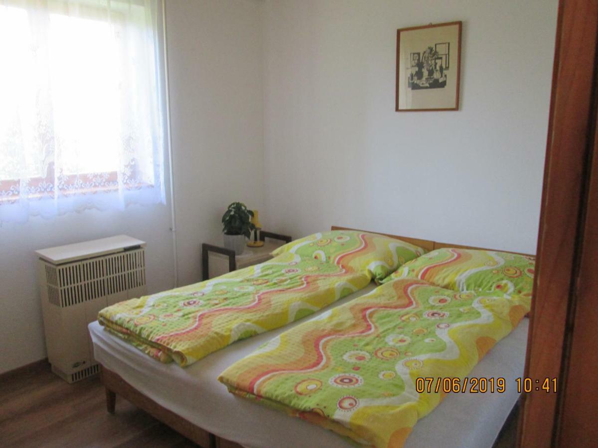 Fenyves Vendégház Balatonfenyves Exterior foto